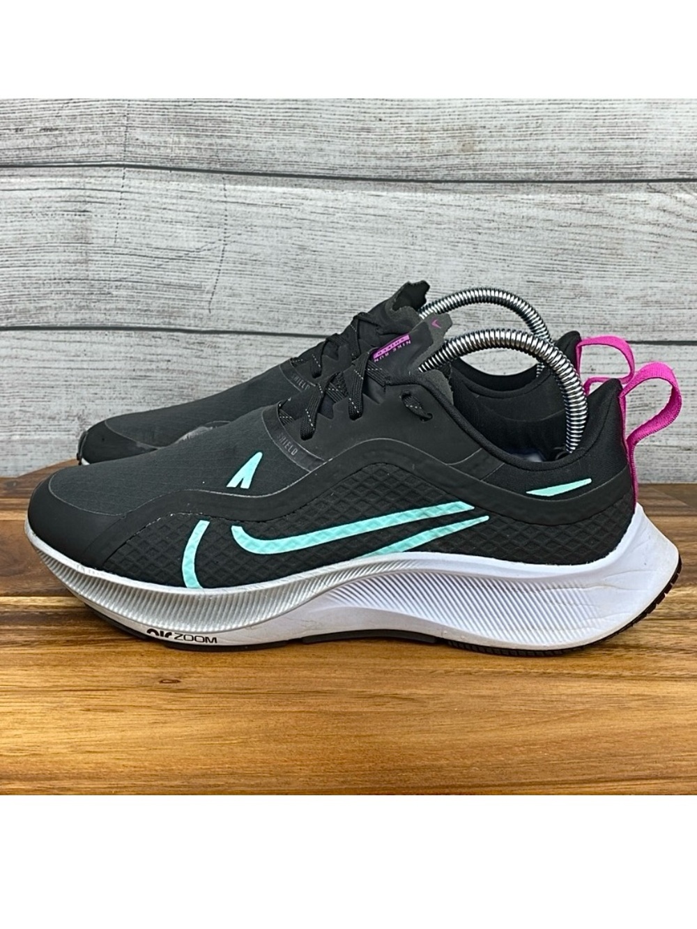 Nike Air Zoom Pegasus 37 Shield Black Aurora Green Running Shoe Women’s Size 9.5